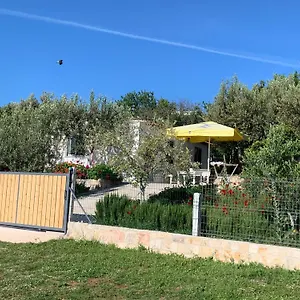  Villa Ermali